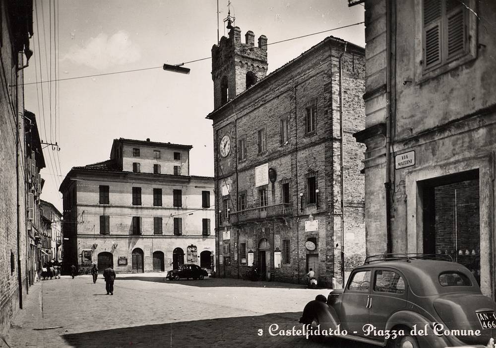 Presentazione del periodico da "Castello a città"