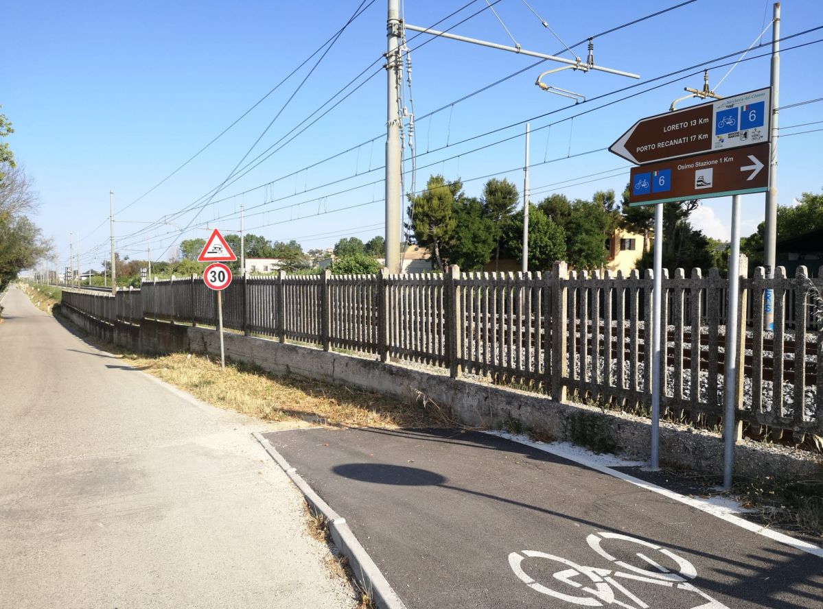 Stazione merci sul territorio di Castelfidardo: criticità e suggerimenti per una migliore integrazione con l'ambiente